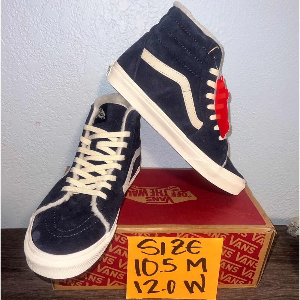 Vans Sk8-Hi Cozy Hug sz 10.5 Men 12.0 Woman
